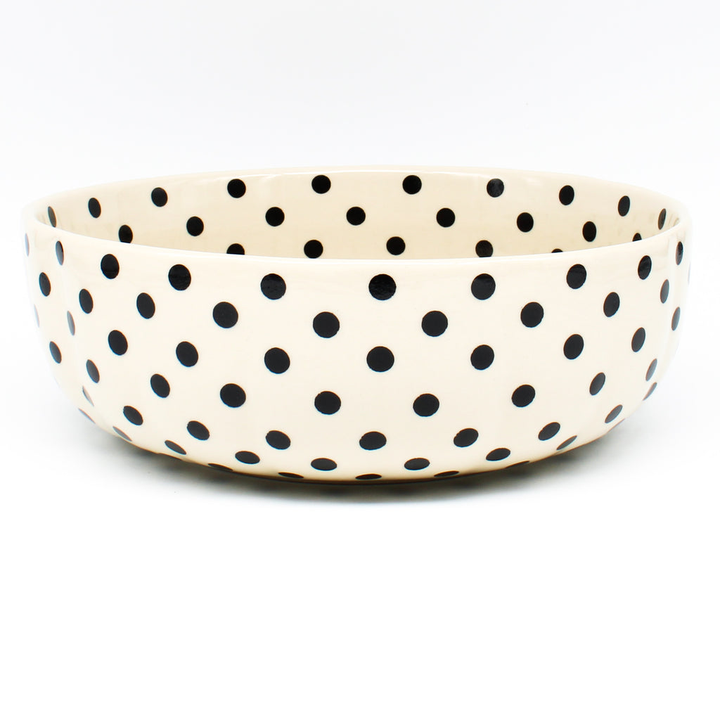 Family Shallow Bowl in Black Polka-Dot