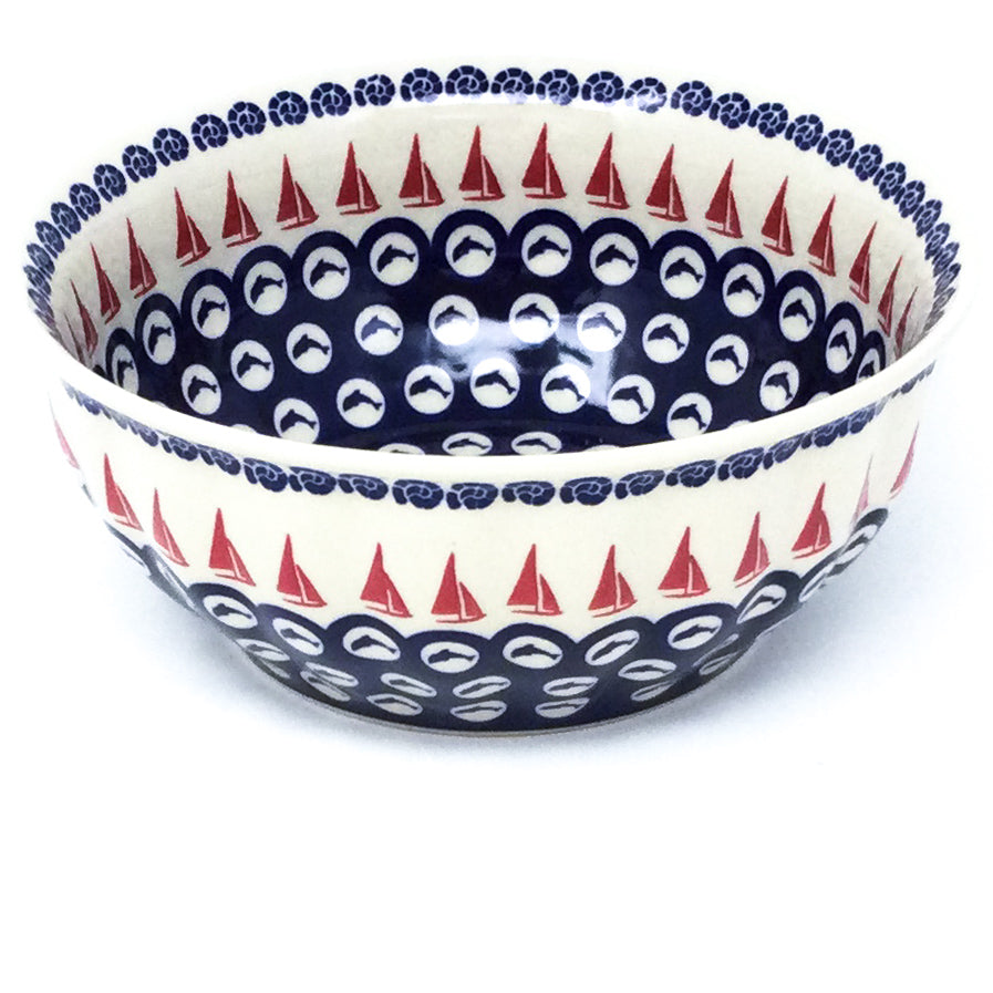 Scalloped Bowl 64 oz in Red Sail