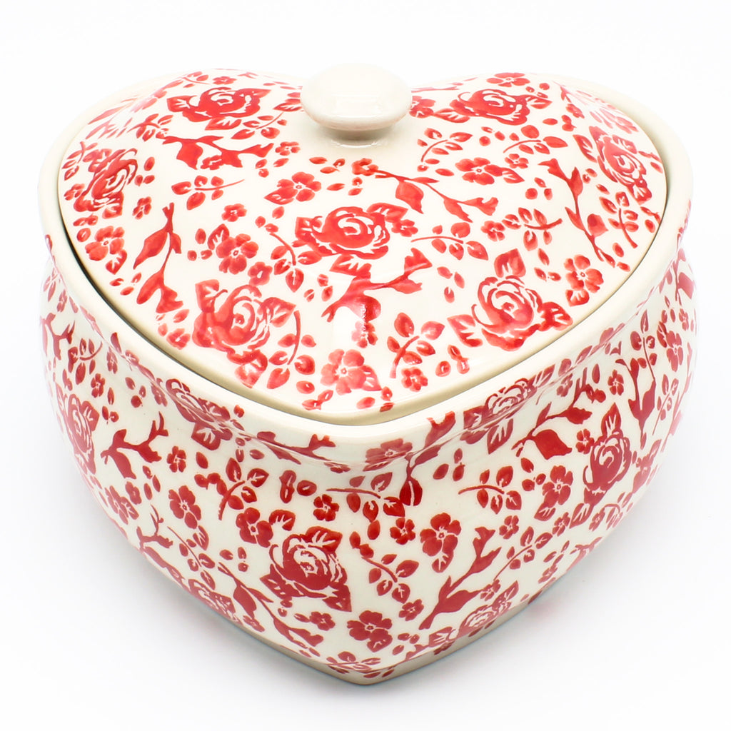 Heart Covered Server 2 qt in Antique Red
